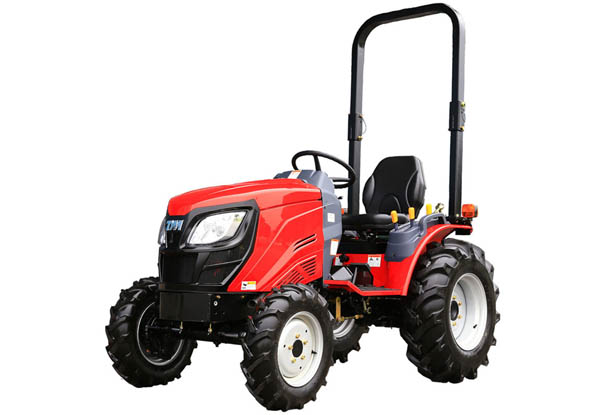 Traktor TYM TS25 600 ponohospodarska komunalna technika